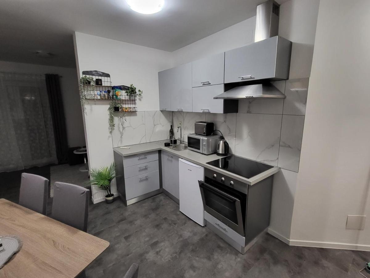 Apartmani Andiks Dramalj Eksteriør bilde