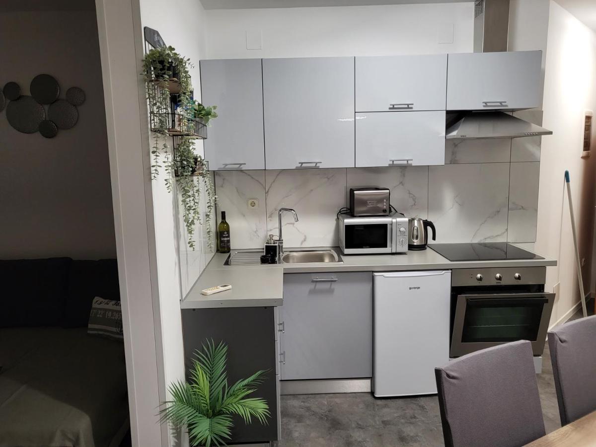 Apartmani Andiks Dramalj Eksteriør bilde