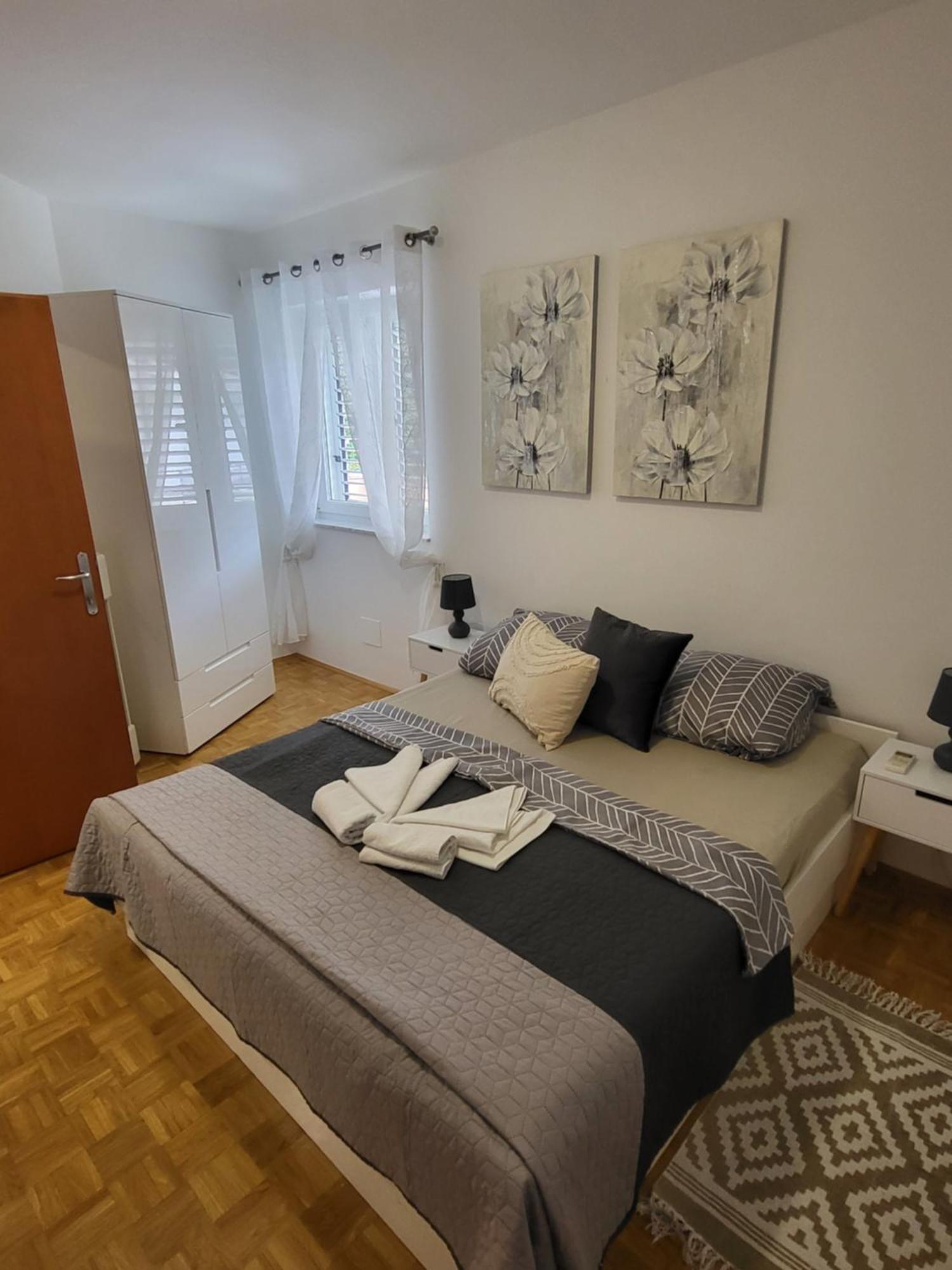Apartmani Andiks Dramalj Eksteriør bilde